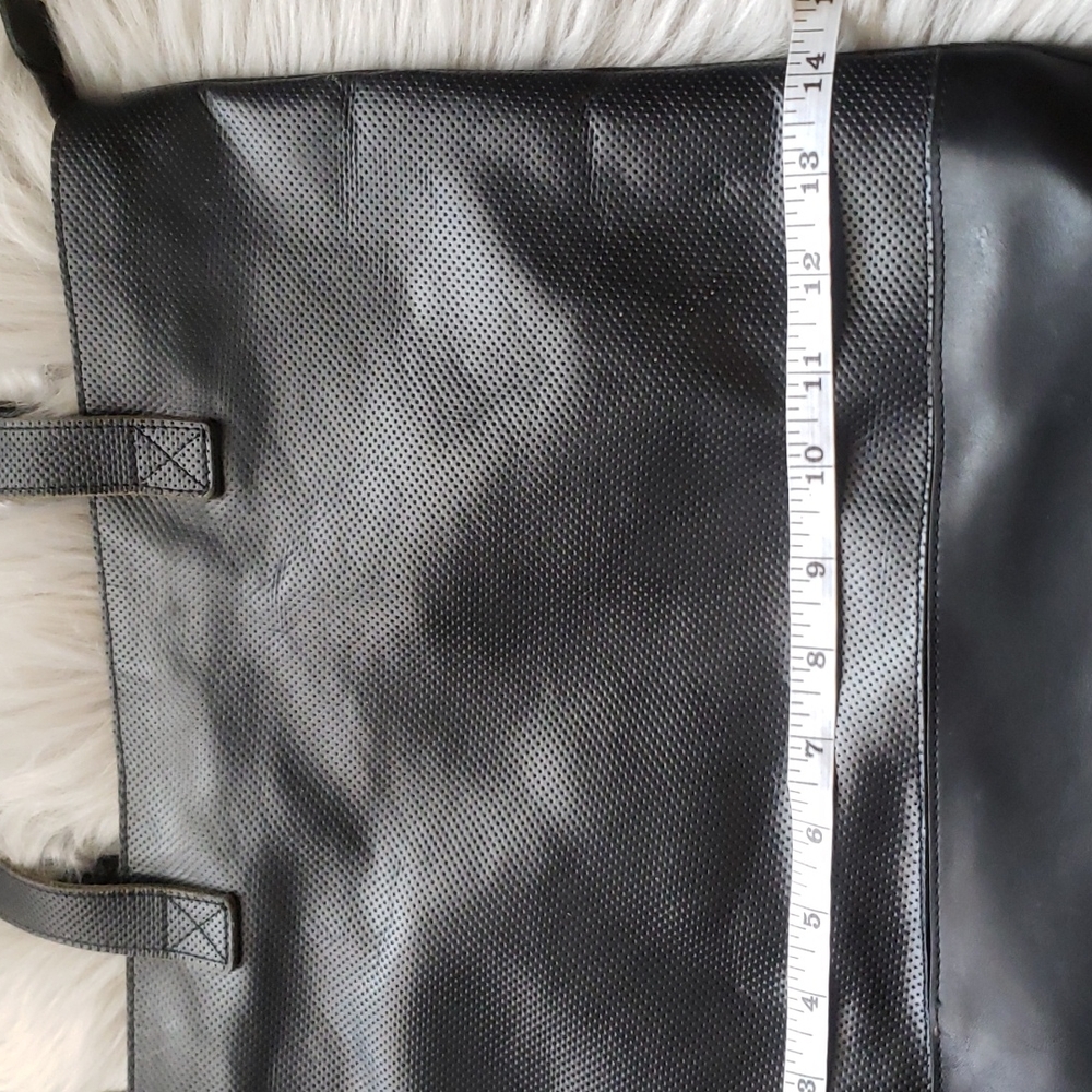 KIKO Black Hildago Leather Tote - Picture 14 of 14